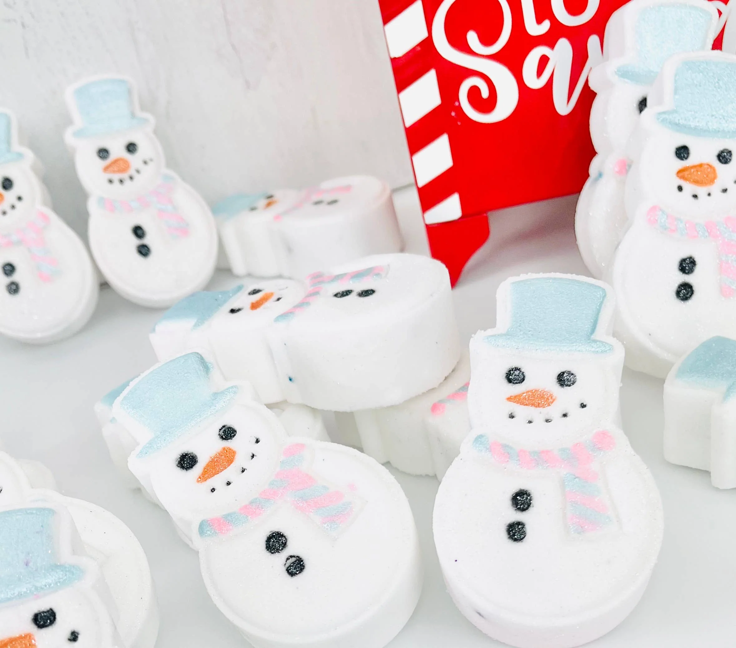 Snowman Bath Bomb - Image 2