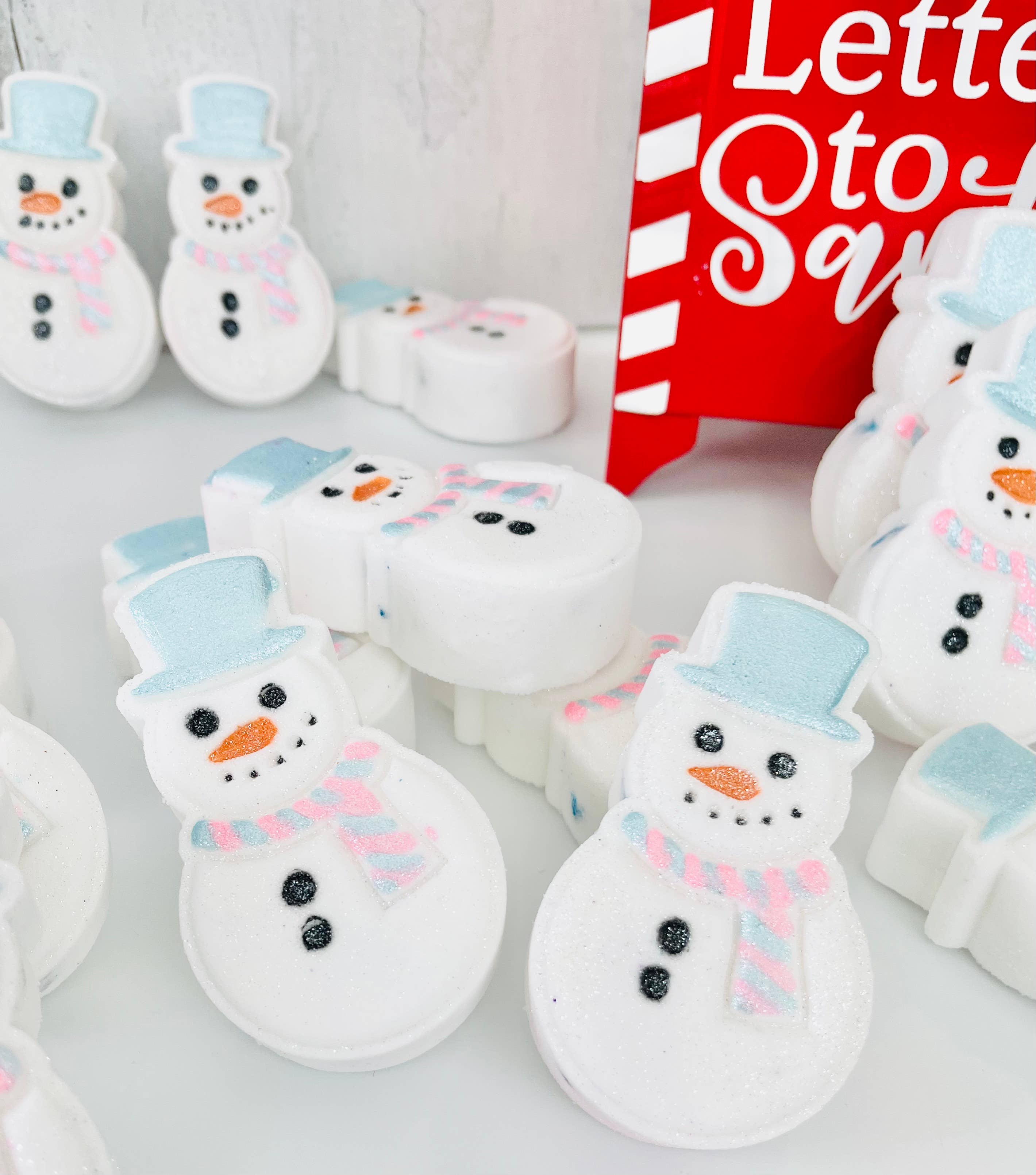 Snowman Bath Bomb - Image 3